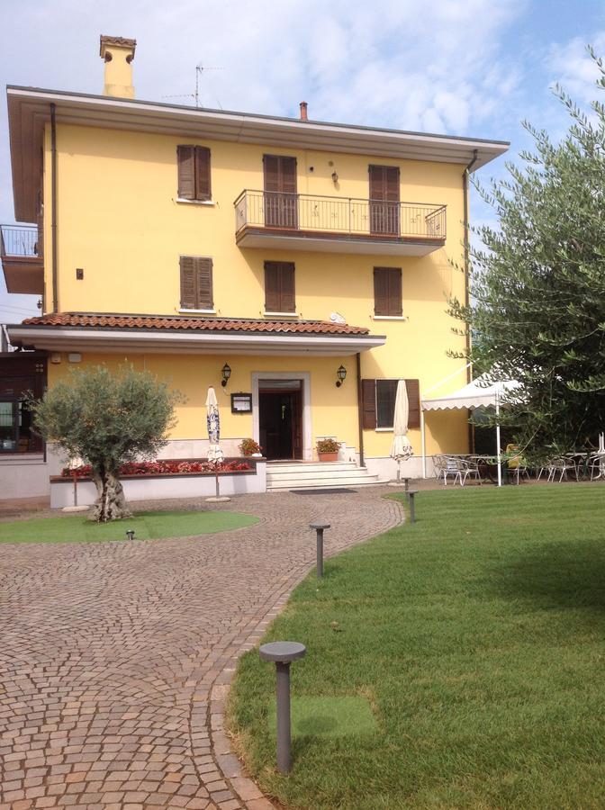 Hotel Panineria Colombera Rossa Брешія Екстер'єр фото